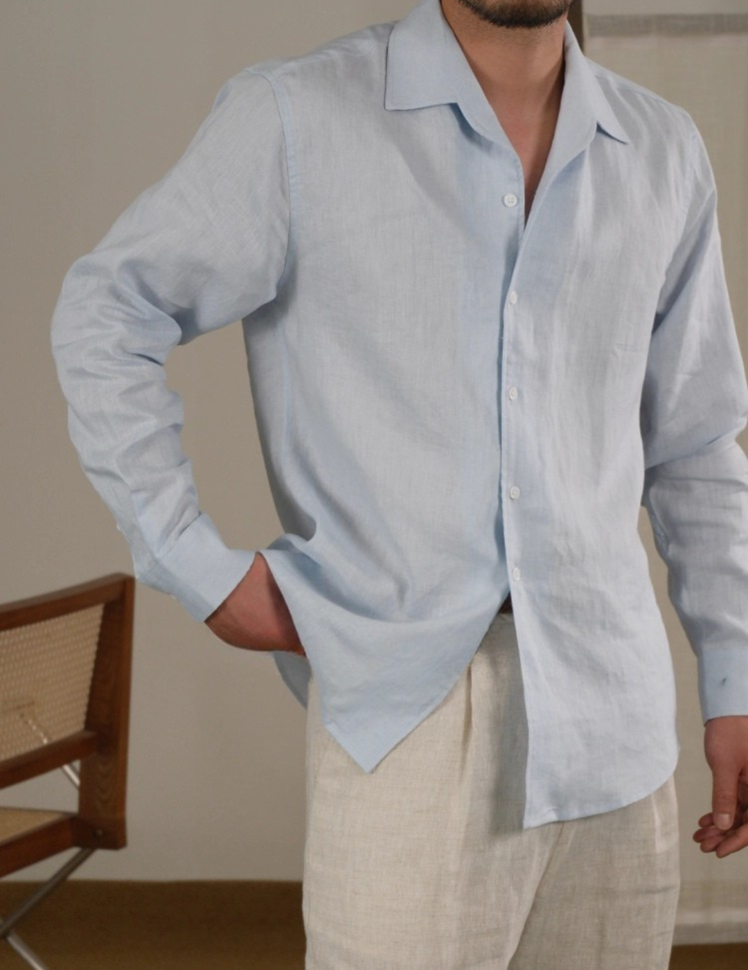 Camicia in Lino con Collo Cubano Manica Lunga