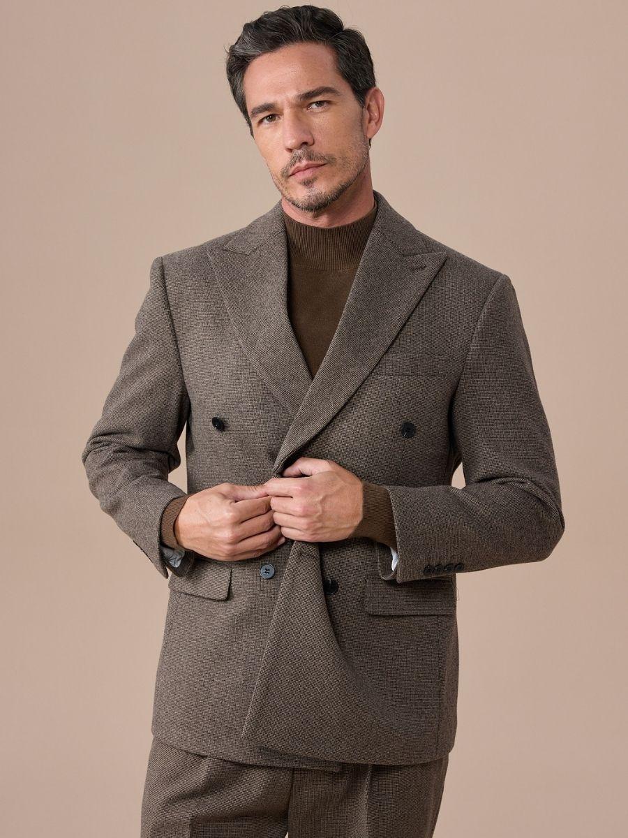 Costume croisé Regio