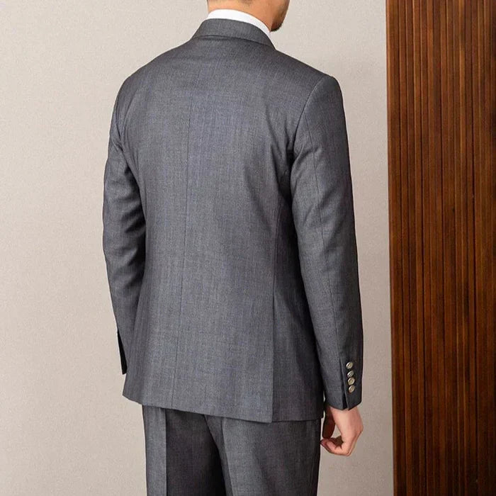 Costume gris croisé à revers pointus