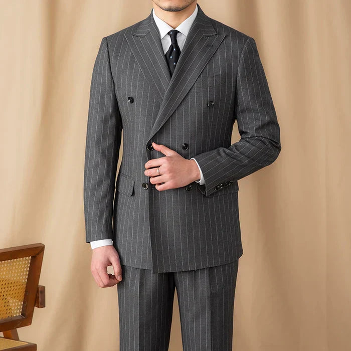 Grauer Nadelstreifen Doppelreiher-Blazer