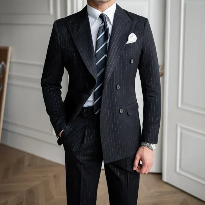 Traje superpuesto a rayas finas LS012