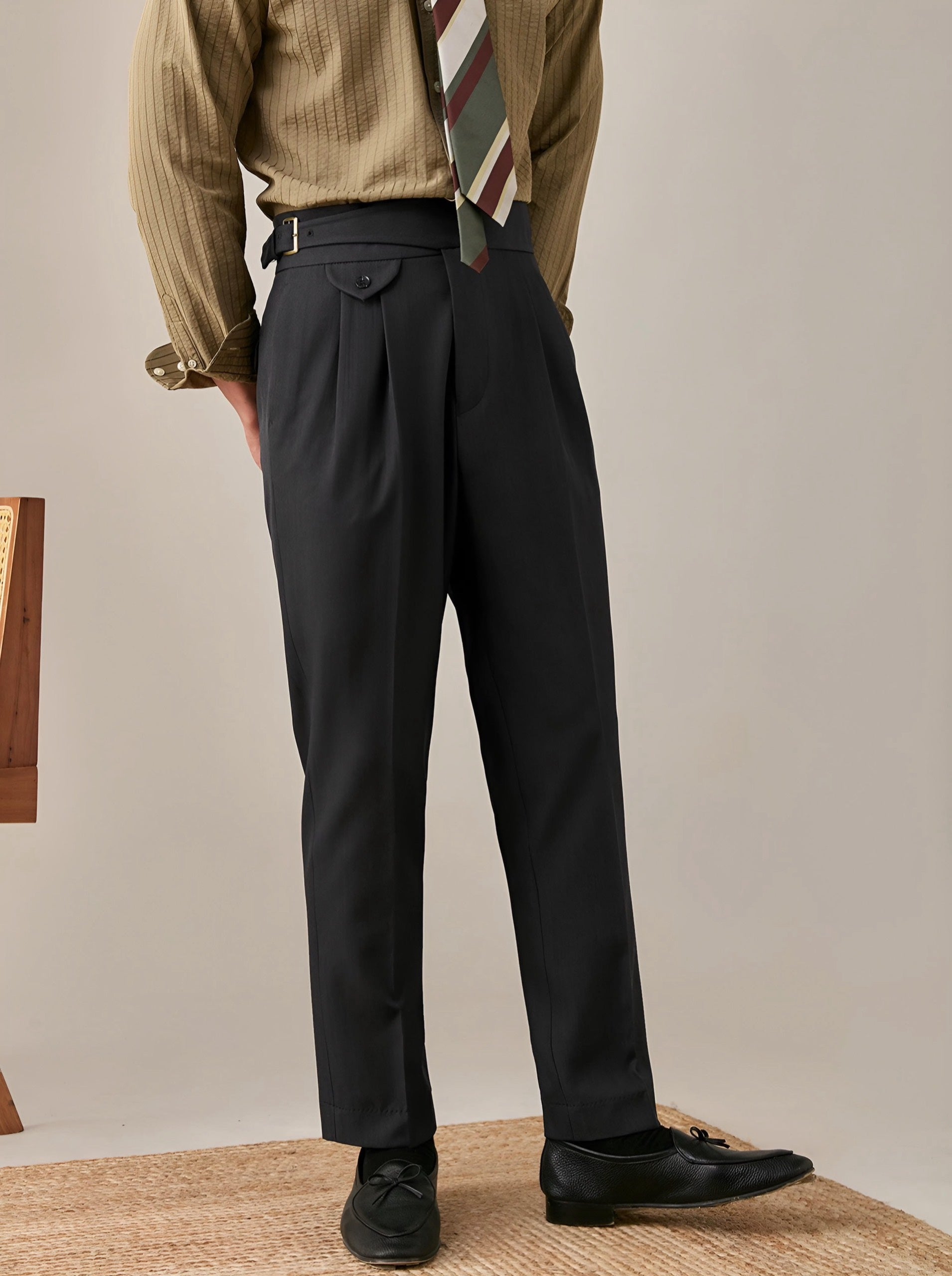 Pantalones Gurkha con trabillas LS017