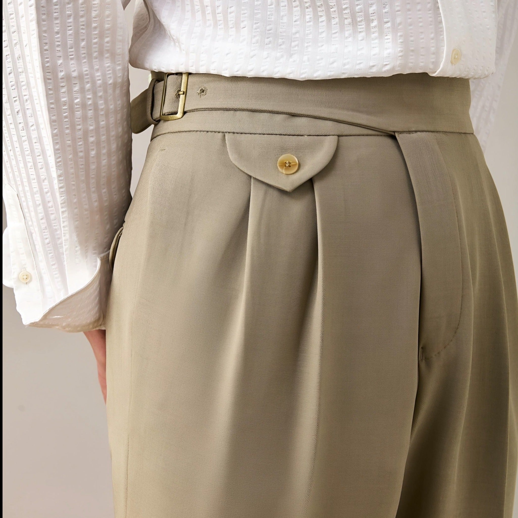 Pantalones Gurkha con trabillas LS017