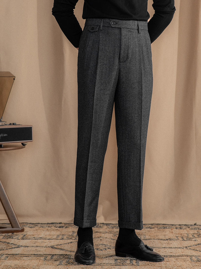 Pantalon de tailleur à chevrons