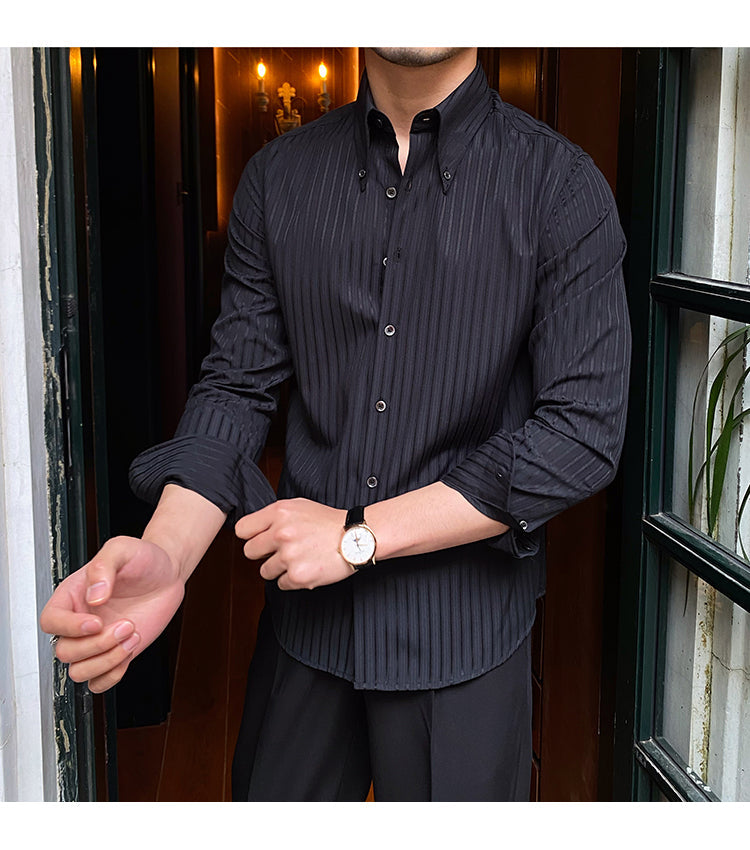 Camisa Clásica con Cuello Inglés