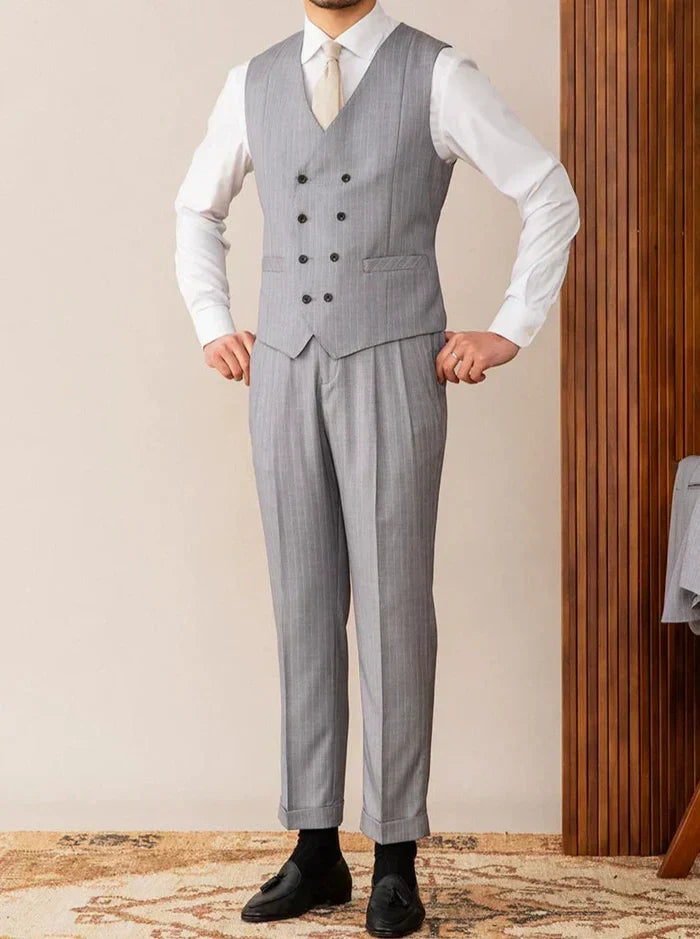 Gilet croisé gris à fines rayures