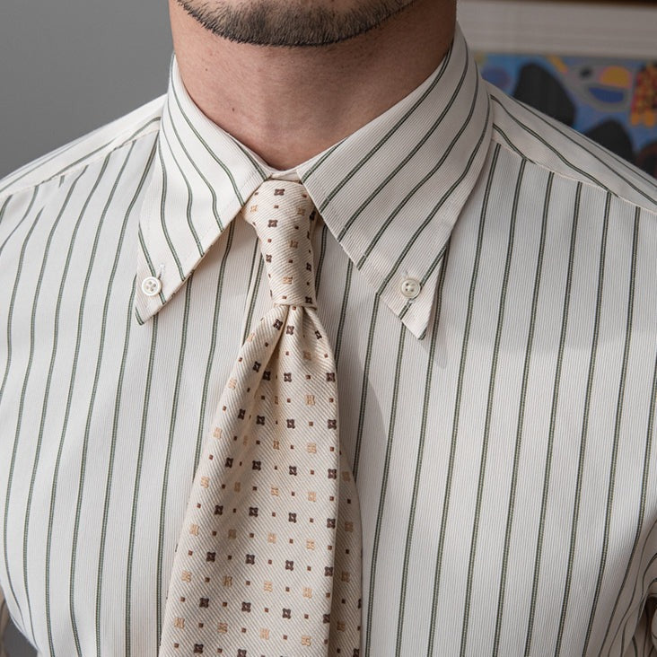 Camisa italiana con cuello puntas