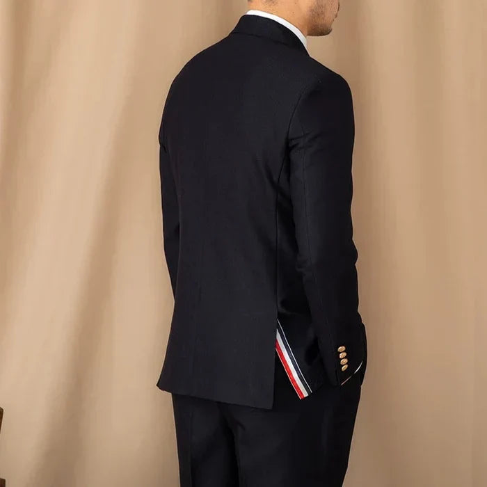 Blazer cruzado con botones dorados