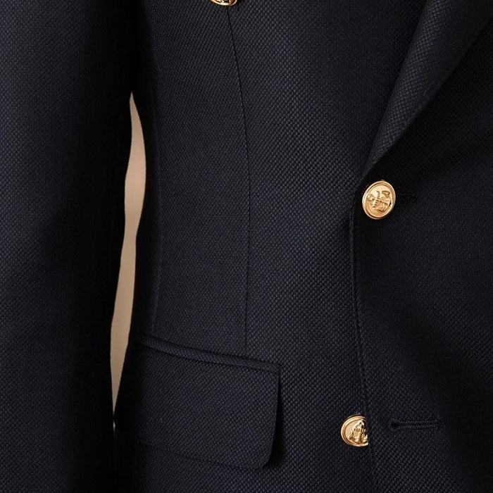 Blazer cruzado con botones dorados