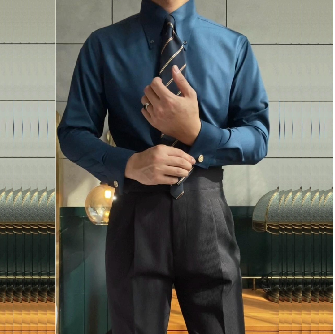 Camisa de cuello inglés con gemelos