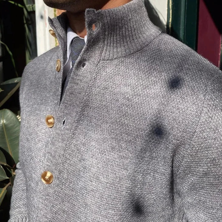 Englischer Cardigan mit Vordertaschen